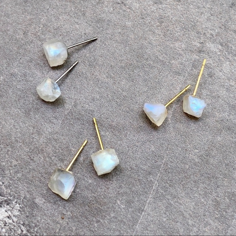 Raw Moonstone Gemstone Crystal Stud Earrings - Picture 3 of 7